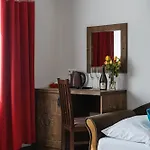 & Wellness Zorhill ゲストハウス Ždiar